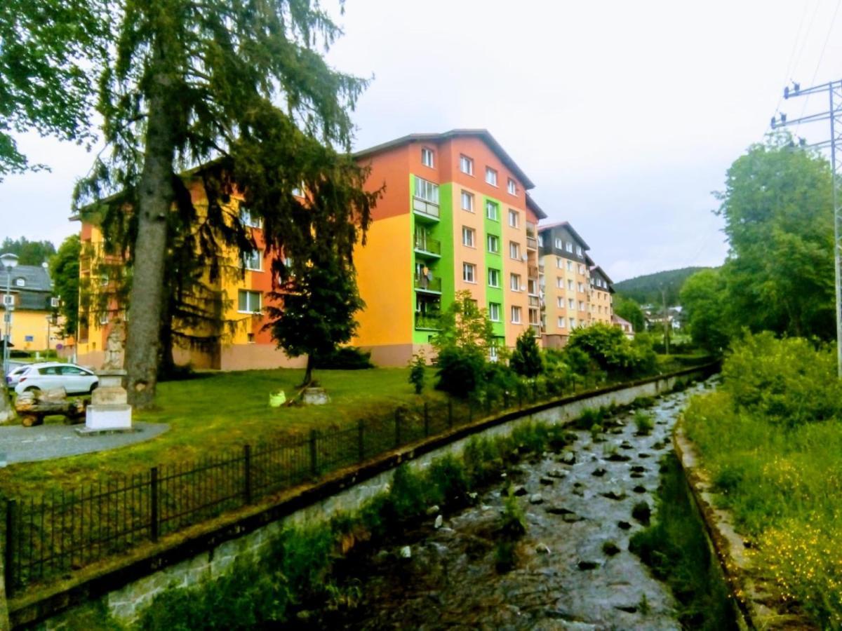 Apartman Jakub Sklar Železná Ruda المظهر الخارجي الصورة